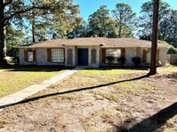 Building Photo - Corner Lot Brick Huntleigh Woods