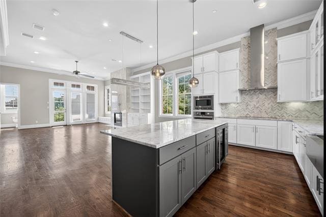 Building Photo - 520 S Pearl Expy