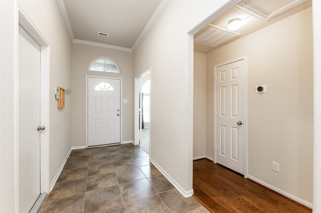 Building Photo - 18811 Calla Spring Dr