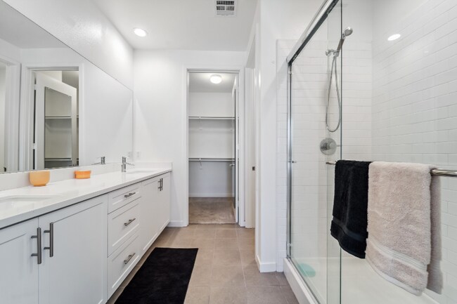 Building Photo - 13225 W Lumina Way