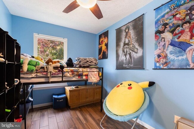 Building Photo - 520 Kingdom Ct