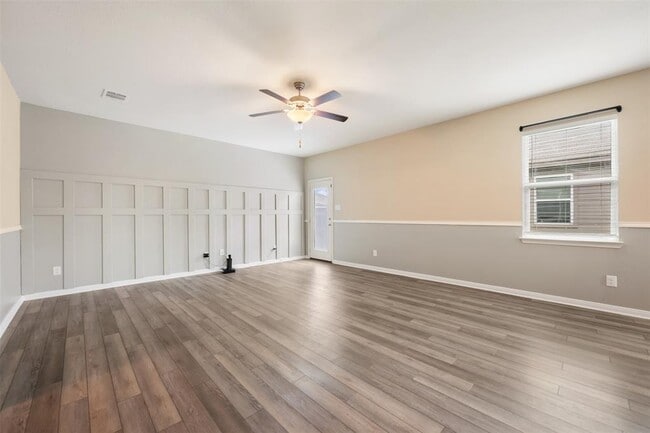 Building Photo - 817 Liberty Meadows Dr