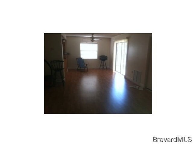 Building Photo - 3019 Sea Gate Cir