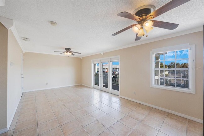 Building Photo - 5092 Beach Dr SE