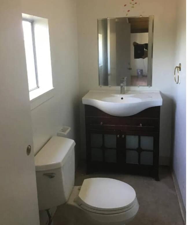 Building Photo - 1134 Oro Dam Blvd W