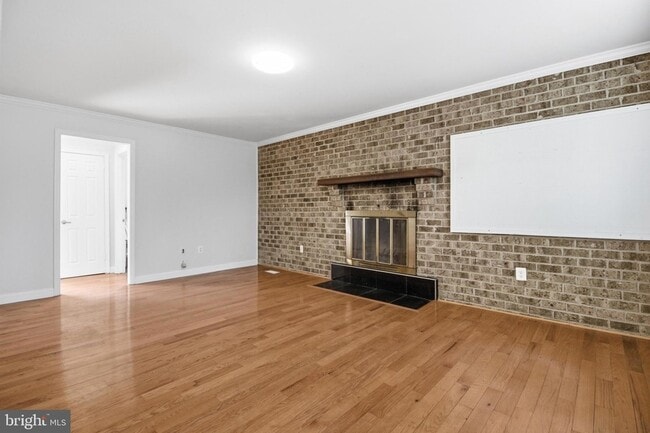 Building Photo - 14301 Perrywood Dr