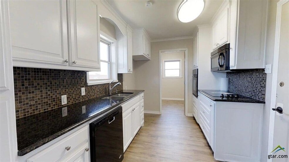 Building Photo - 13338 County Rd 2175