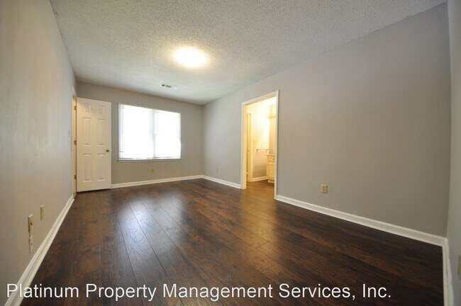 Building Photo - 2 br, 2.5 bath House - 232 Hembree Park Ter