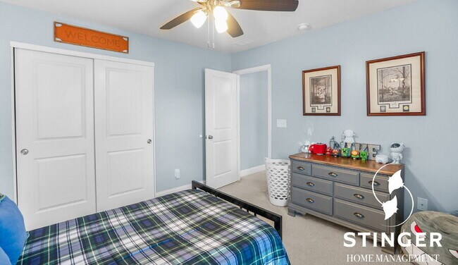 Building Photo - 44 Saluda Way