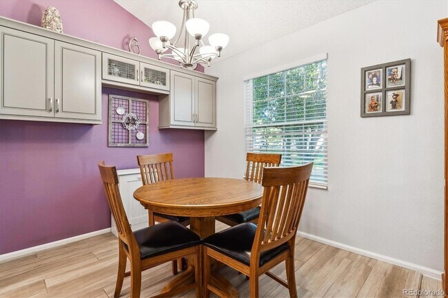 Building Photo - 8468 Everett Way