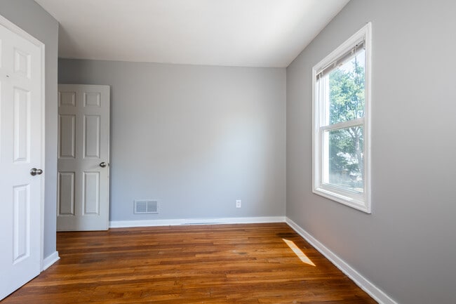 Building Photo - 5713 Spaulding St