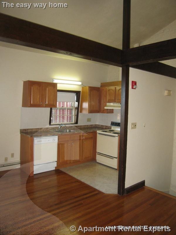 Building Photo - 15 Highland Ave