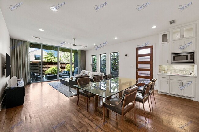 Building Photo - 1831 Euclid Ave