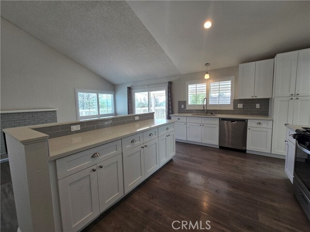 Building Photo - 6066 Alvarado Cir