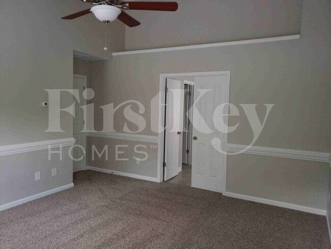 Building Photo - 1415 Paulonia Way