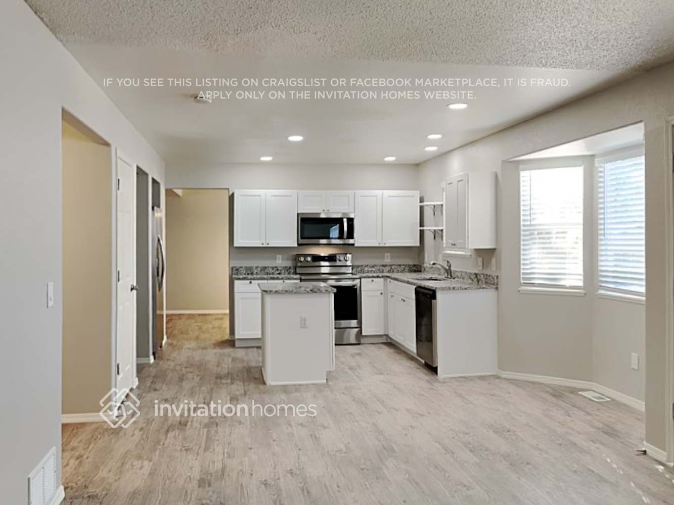 Building Photo - 920 Ancestra Dr