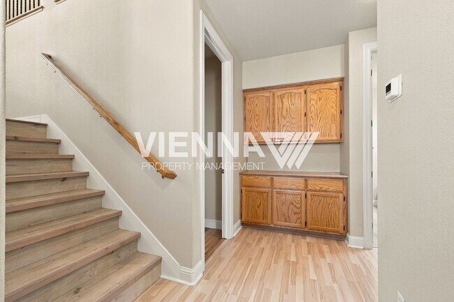 Building Photo - 1747 Abbeyfeale Ct