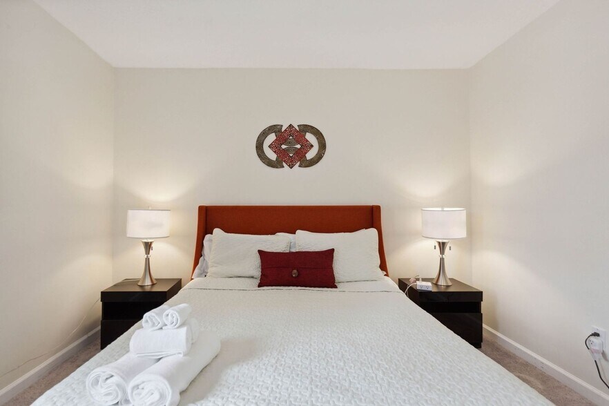 Building Photo - 3871 Murdock Ct