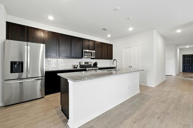 Building Photo - 15219 Faushard Ln