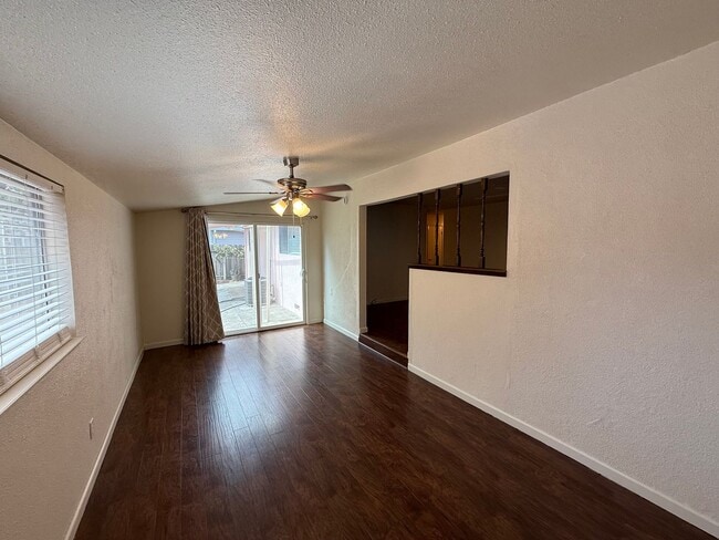 Building Photo - 3-bedroom single story in the heart of Tur...