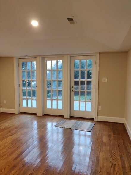 Building Photo - 4524 Salem Ln NW