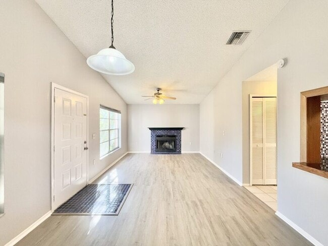 Building Photo - 3455 Countryside Blvd