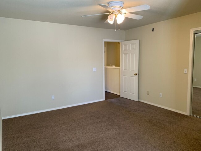 Building Photo - For Lease | Pratville | Available Now!