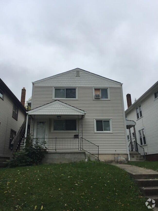 Building Photo - 2686-2688 Hibbert Avenue