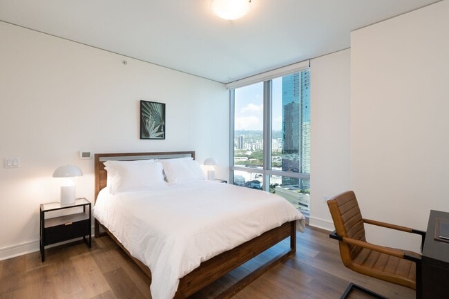 Building Photo - HOKUA 3 bedroom FULLY FURNISHED