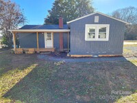 Building Photo - 1005 Brantley Rd