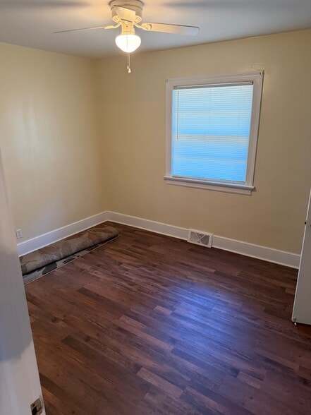 Building Photo - 109 Crestview Rd