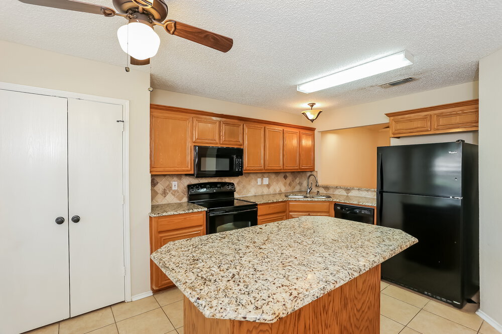 Building Photo - 5903 Fawn Meadow Trail