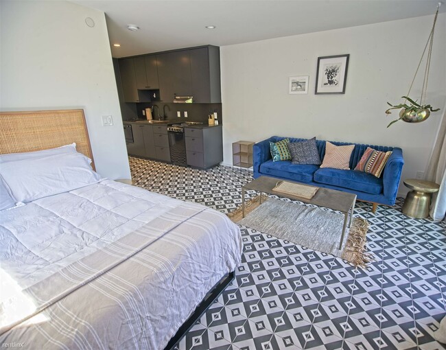 Building Photo - Studio, 1 bath Condo - La Duena Studio