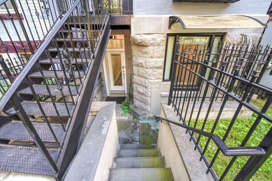 Building Photo - 3453 Holmead Pl NW