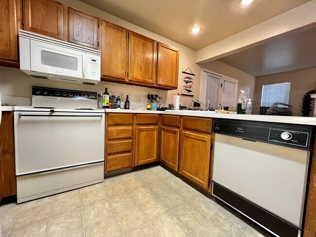 Building Photo - Great 1 Bedroom 1 Bath Condo in Fort Collins