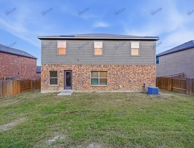 Building Photo - 238 Enchanted Way