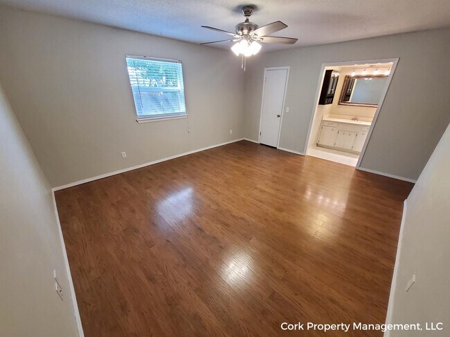 Building Photo - 3905 Whispering Heights Dr