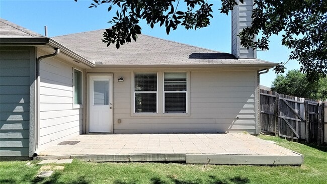Building Photo - Spacious 4 Bedroom in Eagle Mountain ISD