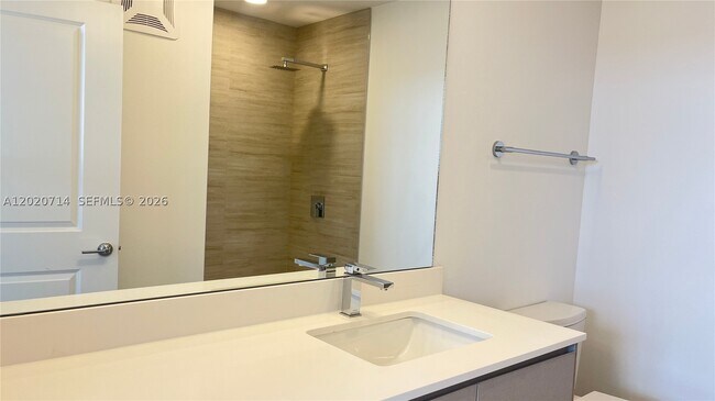 Building Photo - 5579 Millennia Park Dr