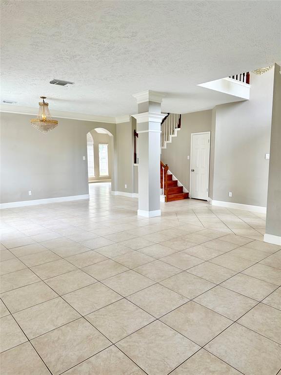 Building Photo - 14503 Redwood Bend Trail