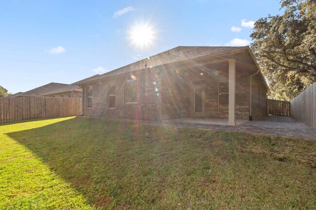 Building Photo - 949 Kenzie Ln