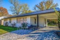 Building Photo - 316 Sky Dr