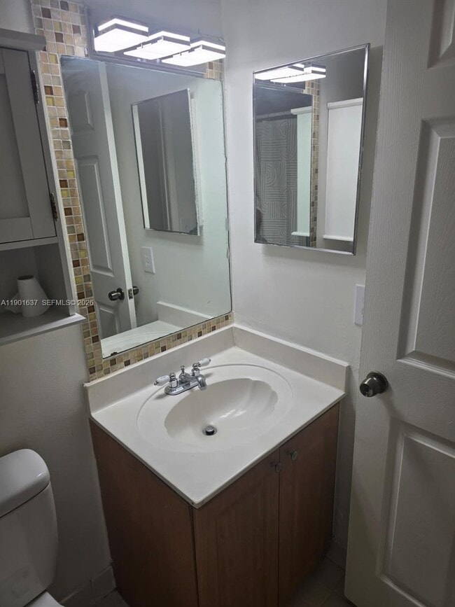 Building Photo - 15620 SW 80th St