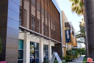 Building Photo - 12760 Millennium Dr