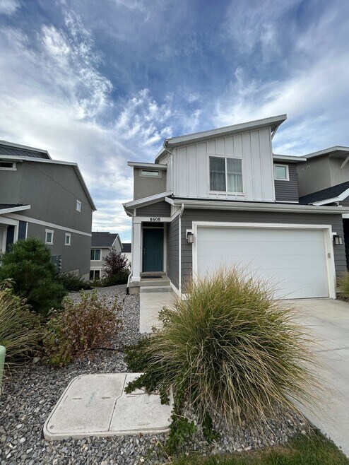 Building Photo - 8608 W Bowie Dr