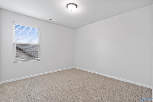 Building Photo - 162 Flintridge Dr