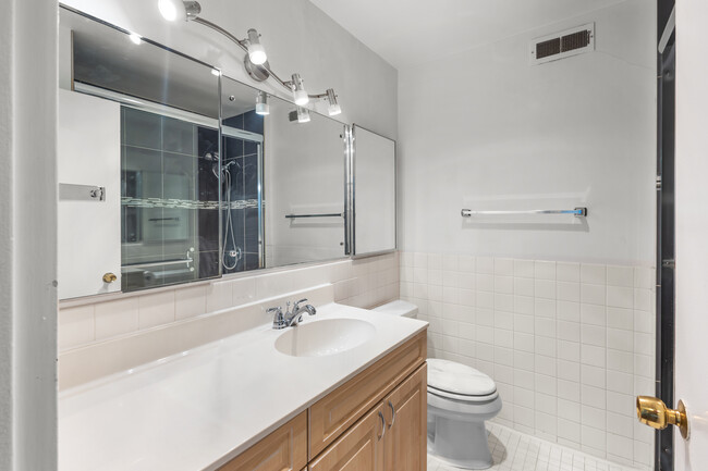 Building Photo - 4250 N Marine Dr