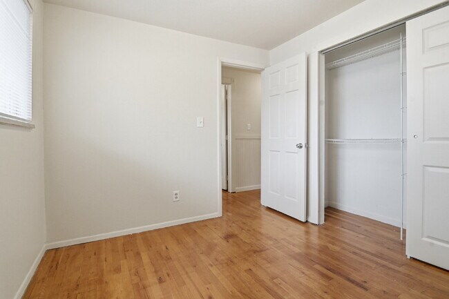 Building Photo - $2,495.95, 4 bed, 1.5 bath with a large backyard.