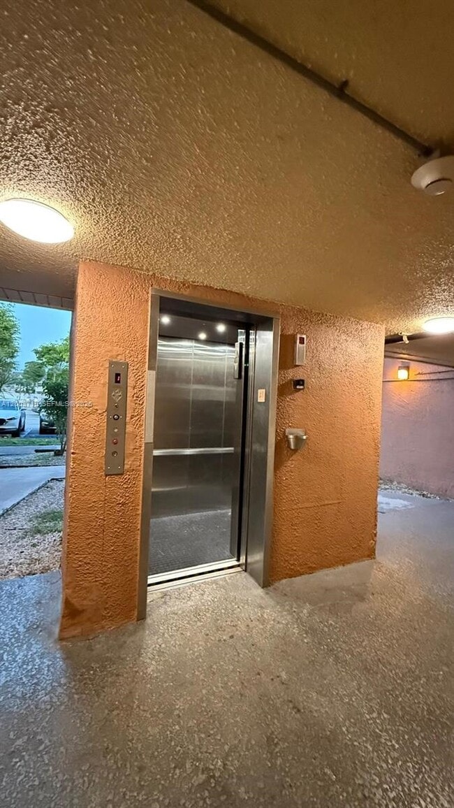 Building Photo - 17530 NW 68th Ave