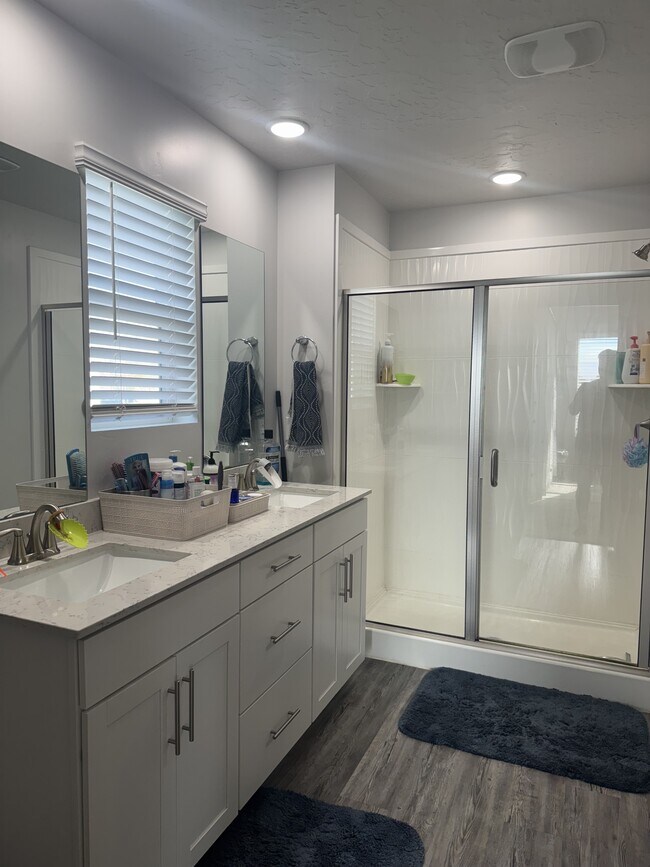 Building Photo - 11502 S Hollybrook Loop